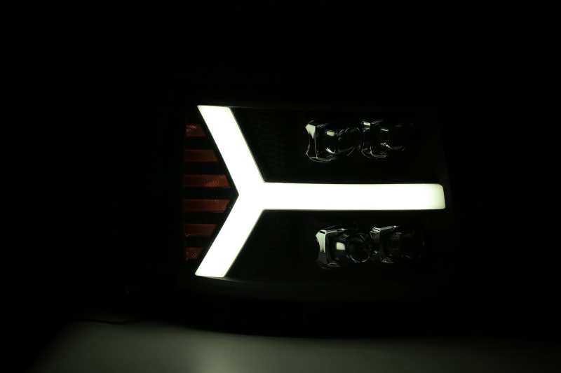 AlphaRex 07-13 Chevy 1500 NOVA LED Projector Headlights Plank Style Gloss Black w/ Active Light/Sequence Signal