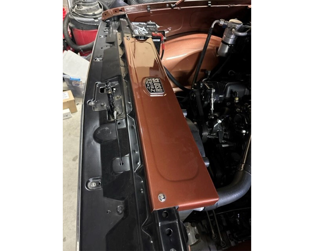 Slosh Tubz - Cubierta de radiador de repuesto larga para Chevy/GMC C10/K10 1973-1987 