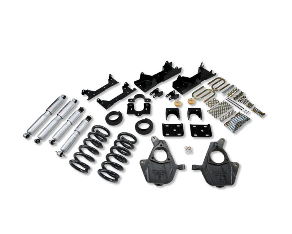 Kit de descenso Belltech con amortiguadores Street Performance y kit de volteo para Chevy/GMC Silverado/Sierra 1500 cabina extendida 1999-2006