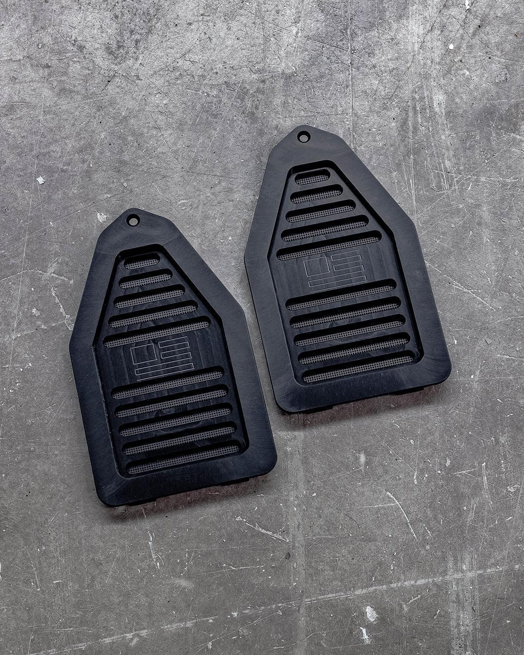 Billet Door Jam Vents With Engraved Flag, 1969 A-Body